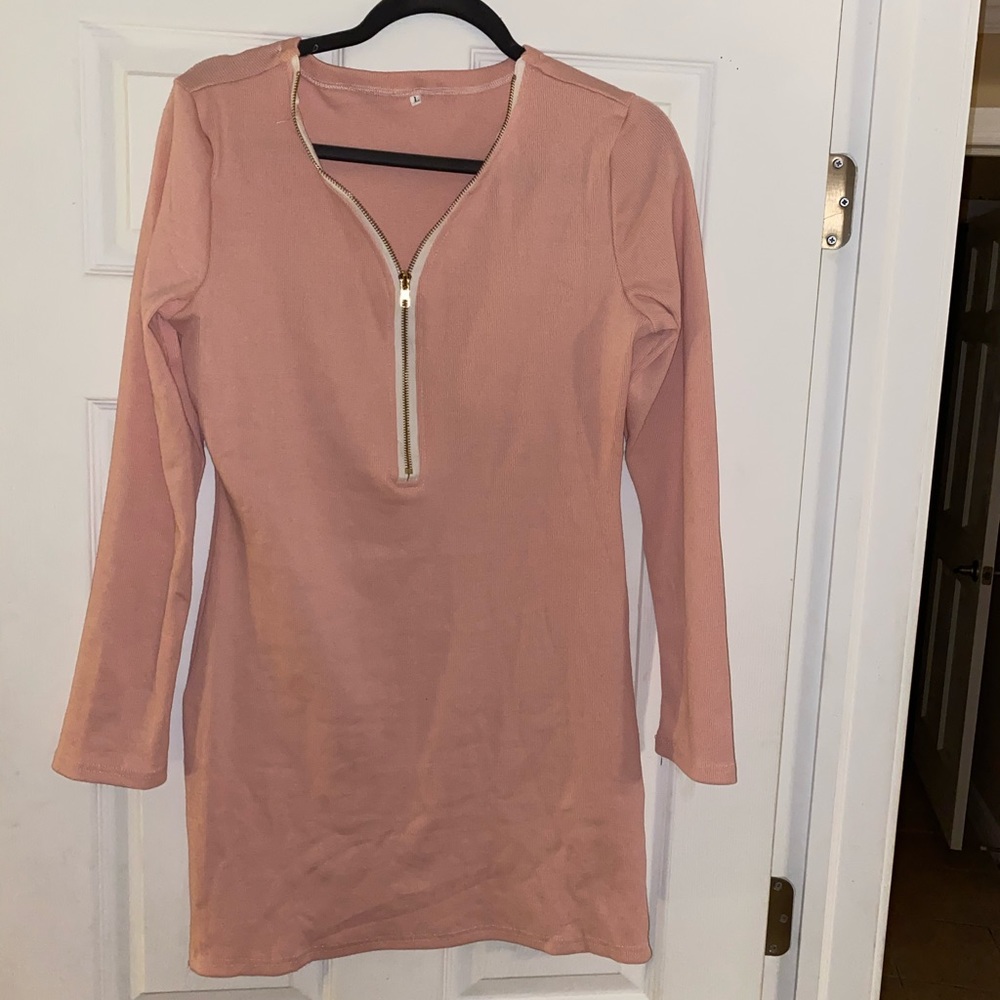 Light pink bodycon dress